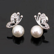 2016 high Quality Cute Ladies Womens Lovely Pearl Rhinestone Butterfly Design Earrings Ear Stud Ear jewelry Free Shipping