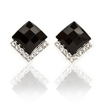 Image of Free Shipping $10 (mix order) New Fashion Vintage Black Stones Crystals Stud Earrings Black Jewelry E086