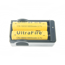 2X 3 7V 18650 UltraFire 9800mAh Li ion Rechargeable Battery With Dual Battery Charger For LED