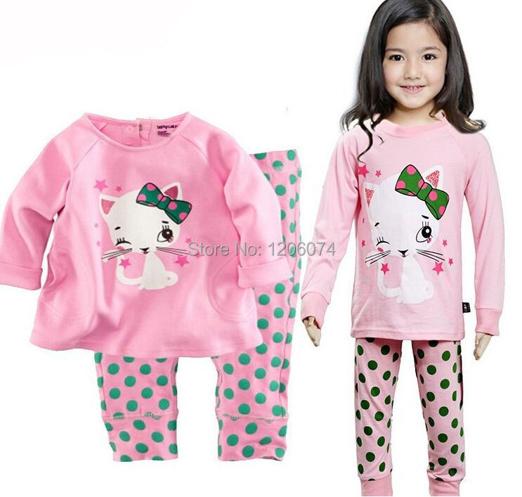 Hot new fashion Hello Kitty Baby Girl Pajamas Set Children Clothing set 100% cotton Long Sleeve Pyjamas Kids Pajamas 2pcs sets