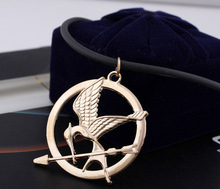 2015 New Necklaces Pendants for men women 3D movie Hunger games ridicule mock bird zinc alloy