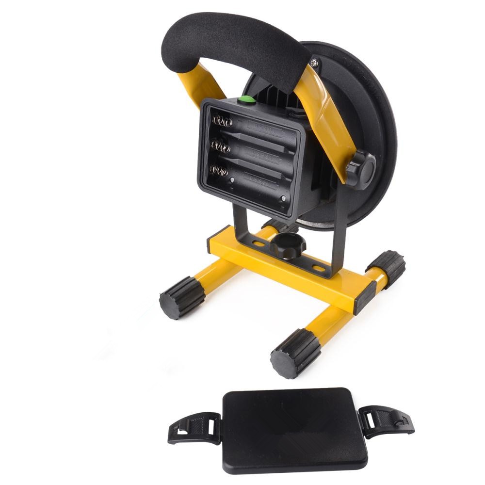 30W Rechargeable LED Flood Light (4)