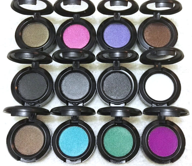Image of Free Shipping Glitter Eyeshadow Smokey Makeup Eye Shadow Powder 1.5g Metallic Shimmer Humid Color White Trost Color M2500D 1 Pcs