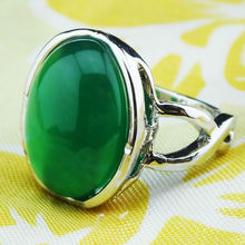 New Arrival Guaranteed 100 Malay Jade Stones Oval Vintage Retro Silver Rings for Womens Mens Mother