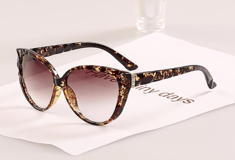 Vintage Story Cat Eye Diamond Leg 2015 New Style Wave ...