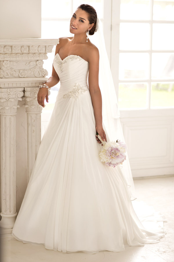 Beaded Cheap Stock Chiffon Beach China ball gown Elegant Backless Bridal Dress Plus Size 2015 a