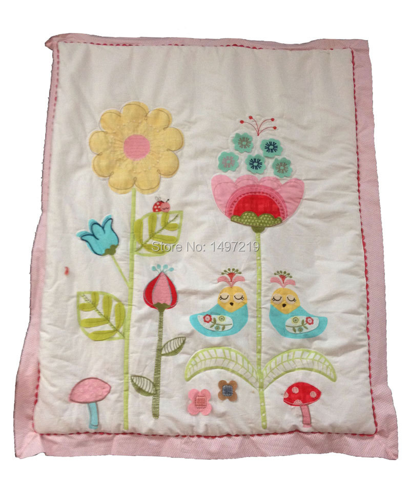 PH143 embroidery crib comforter sets (3)