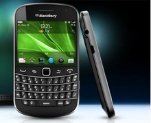 Original Unlocked BlackBerry Bold Touch 9930 Cell Phone 2 8 inch QWERTY Touch Screen 3G GPS