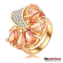 18K Rose Gold Plating Loved Flower Engagement Rings With Genuine SWA Element Austrian Crystals Fashion Jewelry Ri-HQ0219
