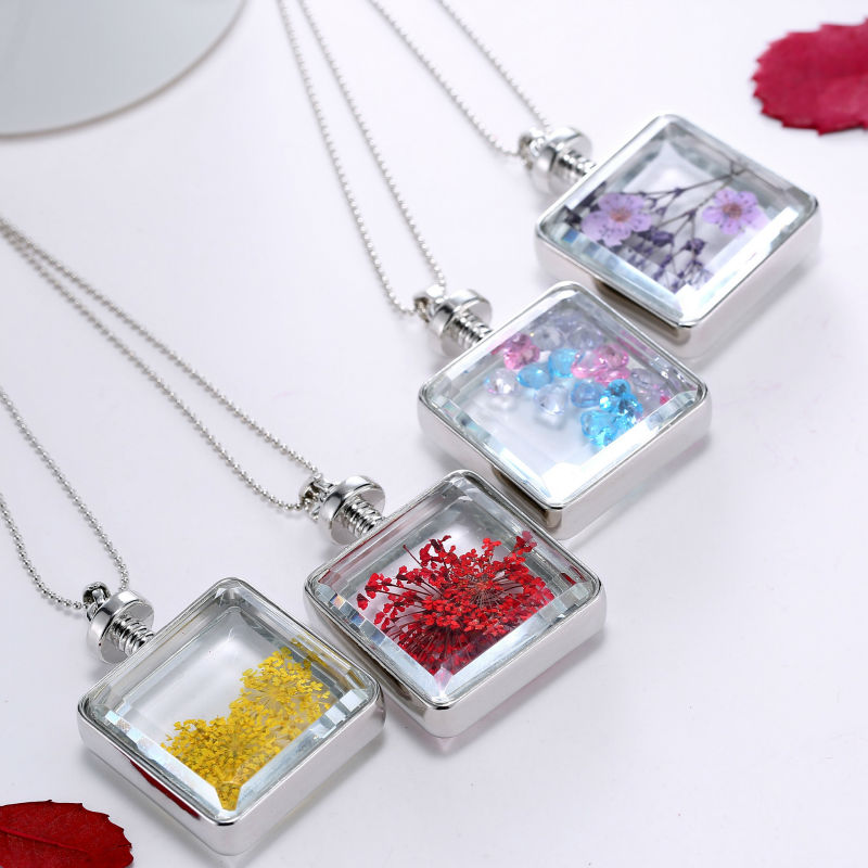 Silver Plated Square Shape Glass Bottle Mini Dried Flower Pendant Necklaces of Women Wholesale Jewelry Flower Necklace N024 23\'\' N024-D2
