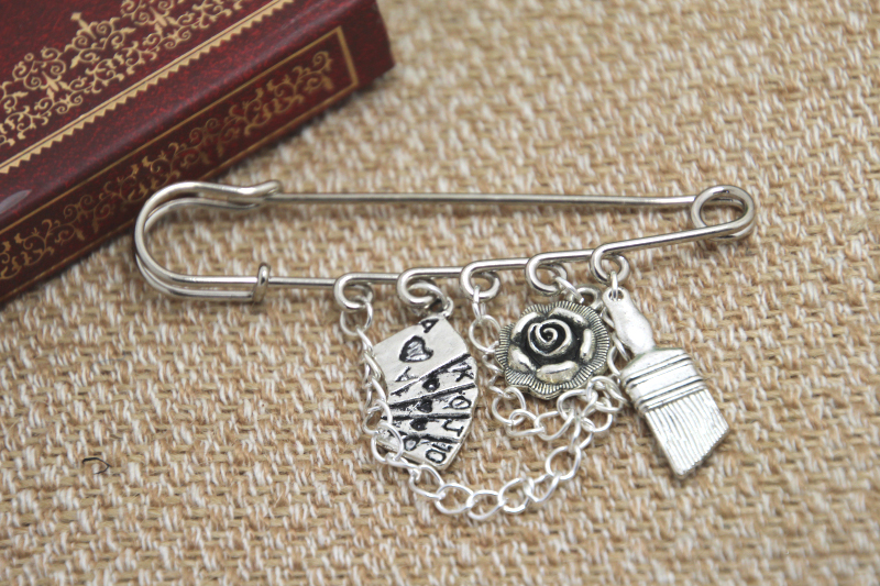 12pcs Alice in Wonderland inspired Painting the Roses Red charm with chain font b kilt b
