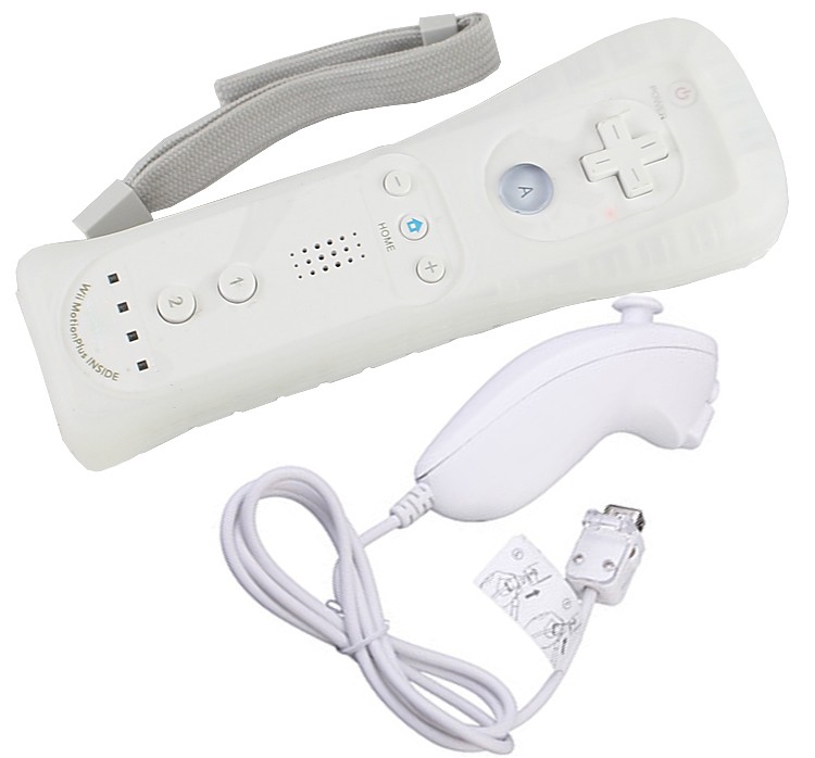 Remote and Nunchuk Controller Wii