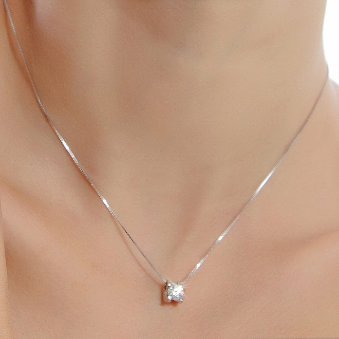 Image of Silver Platinum Plated Round Crystal Necklace Pendant Fashion Lady Jewelry Wholesale Necklaces&Pendants DZ826