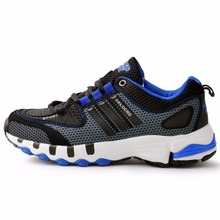 2016 New Men’s Fashion Sneakers Red And Black Weaving Breathable Running Boots Outdoor Comfortable Running Shoes