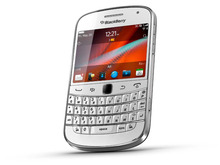 Unlocked Original Blackberry Bold Touch 9900 Cell phones QWERTY 2 8 inch WiFi GPS 5 0MP