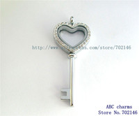 5pcs Locket With Crystal Magnetic Closure Living Locket 5pcs key shape can put in Floating Locket Charms