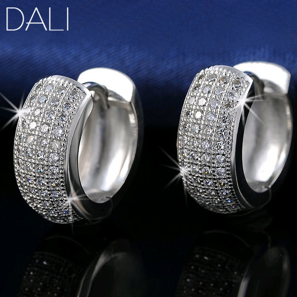 Image of DALI Newest Style Micro Paved AAA Zircon Earrings For Women's Birthday Gift Luxury Woman Earrings DE100